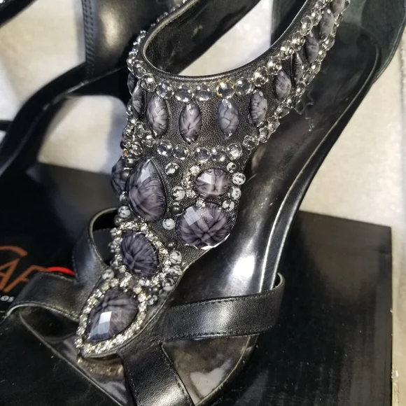 Carlos Santana 4" stilettos. Amethyst rhinstones - Picture 2 of 2